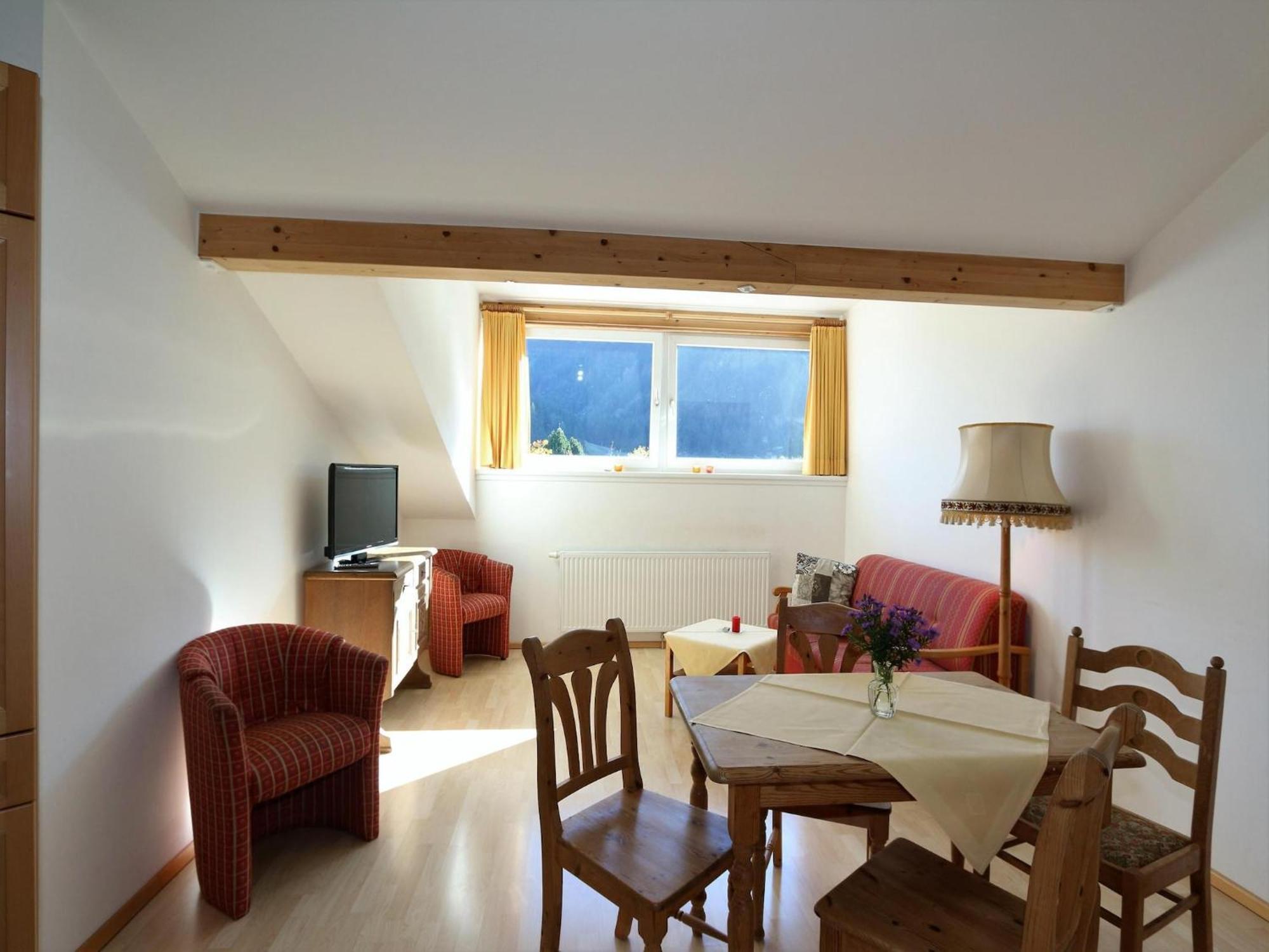 Apartment In Bichlbach At The Lake Buitenkant foto