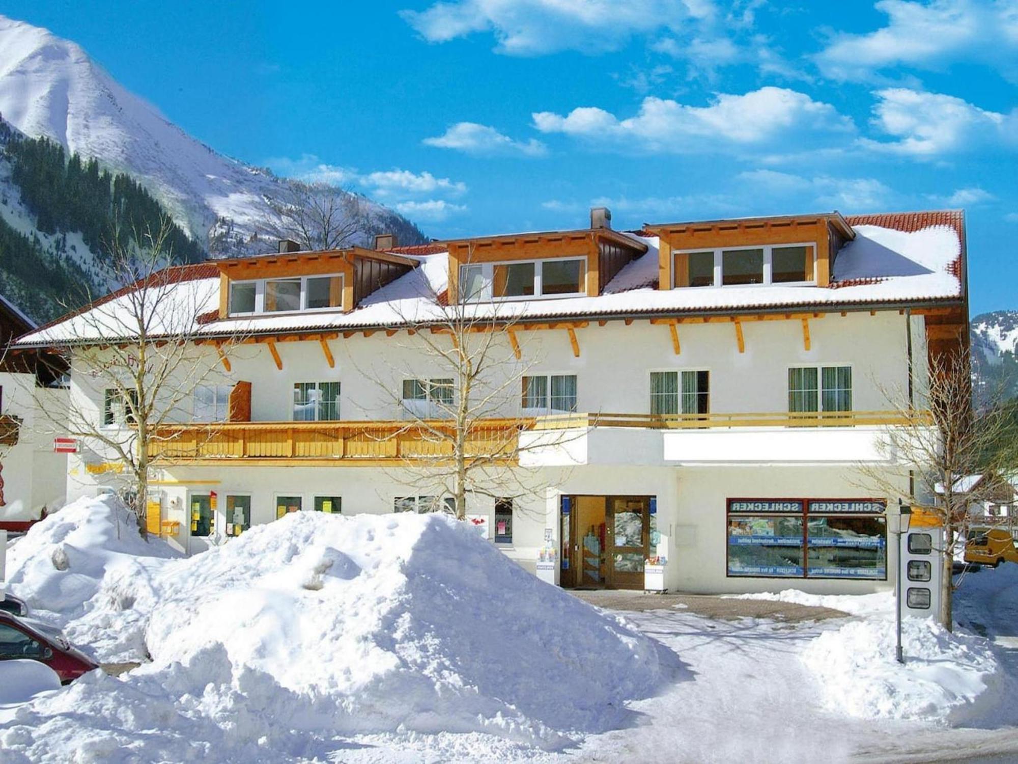 Apartment In Bichlbach At The Lake Buitenkant foto