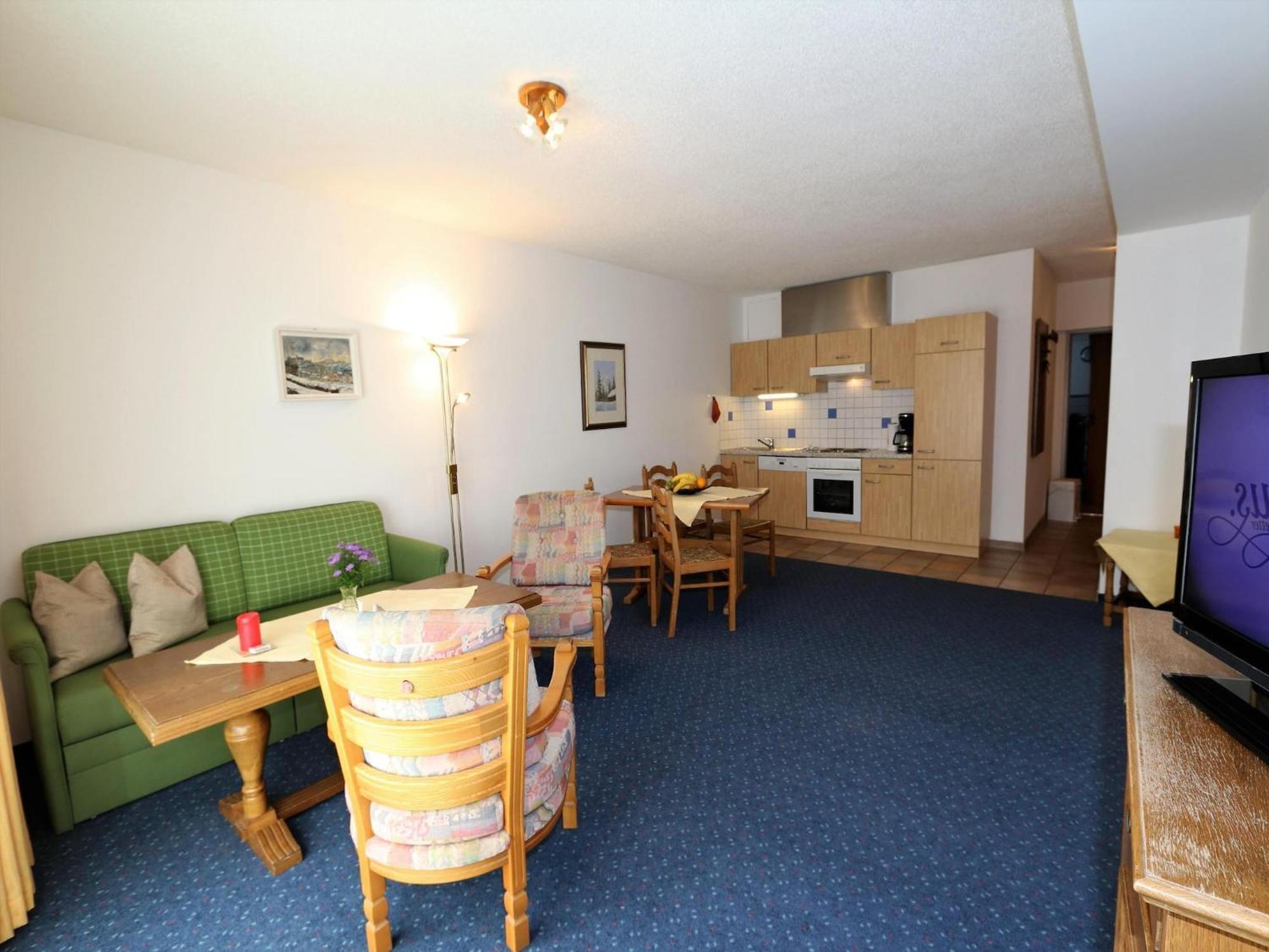 Apartment In Bichlbach At The Lake Buitenkant foto